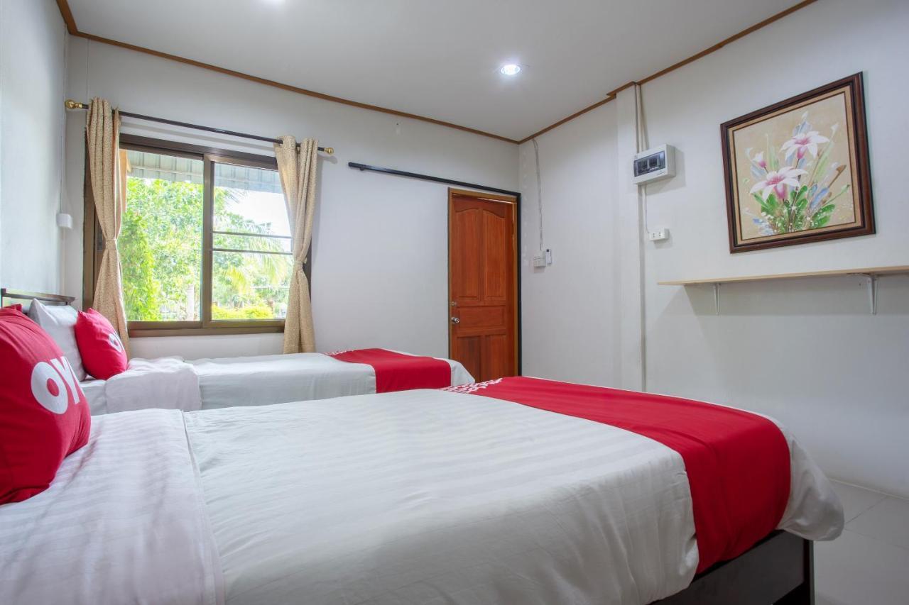 צ'יאנג מאי Oyo 909 Guiding Star Resort מראה חיצוני תמונה