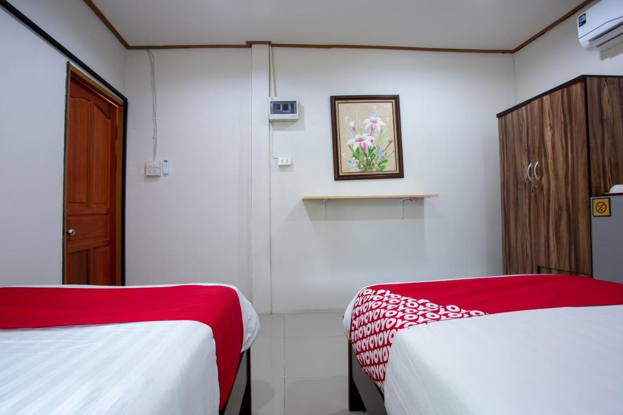 צ'יאנג מאי Oyo 909 Guiding Star Resort מראה חיצוני תמונה