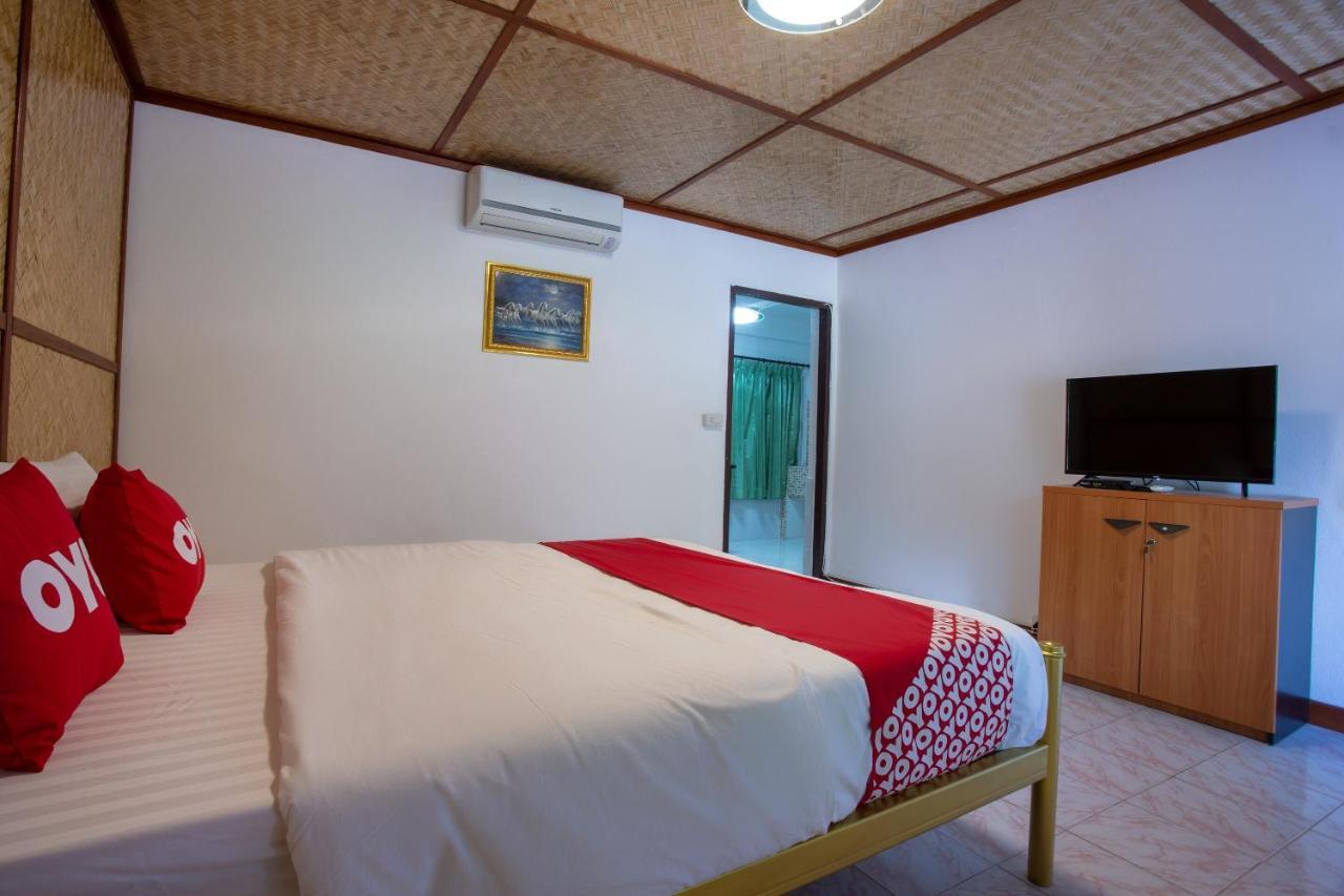 צ'יאנג מאי Oyo 909 Guiding Star Resort מראה חיצוני תמונה