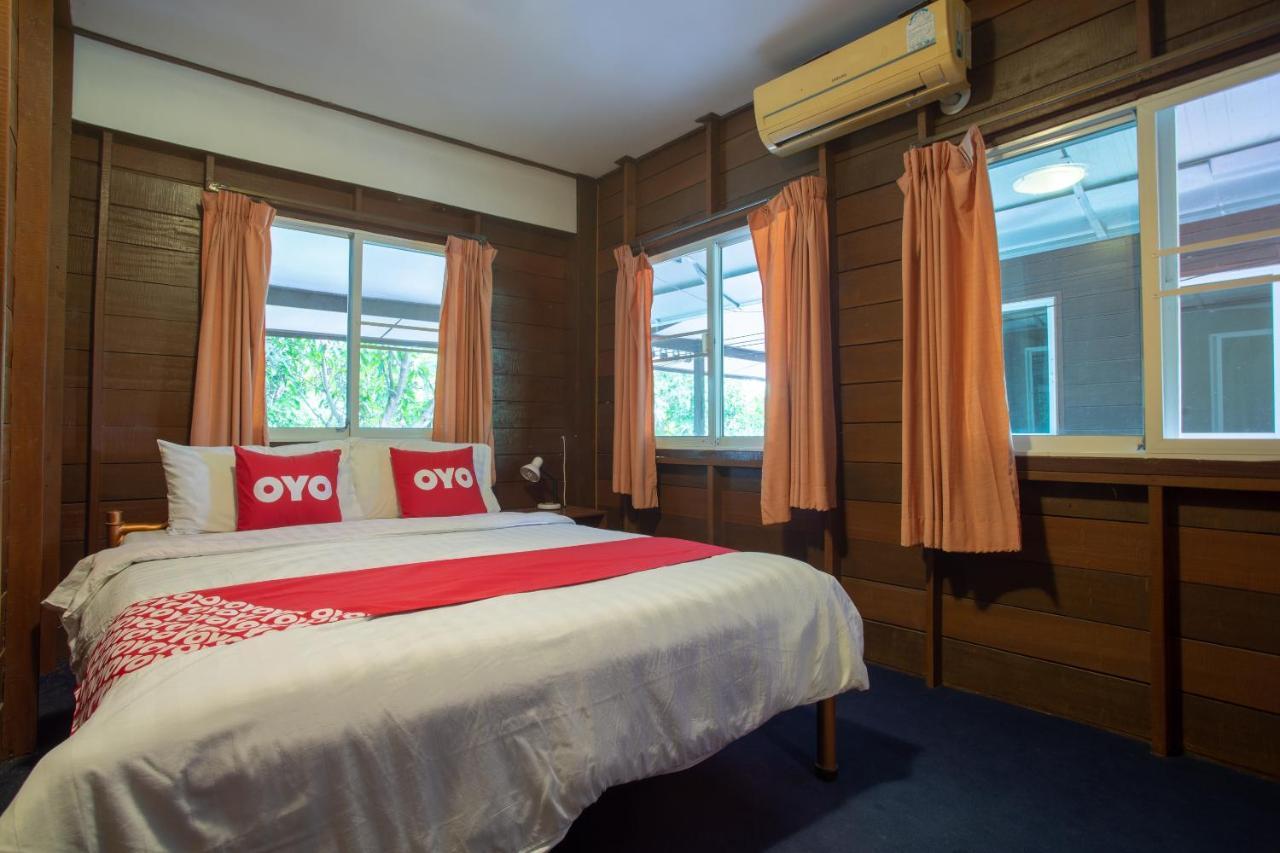 צ'יאנג מאי Oyo 909 Guiding Star Resort מראה חיצוני תמונה
