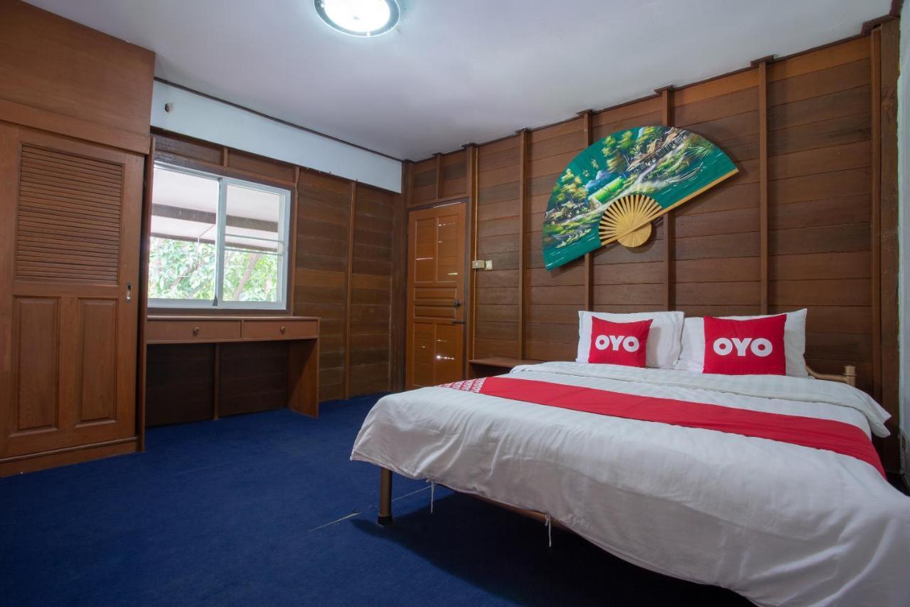 צ'יאנג מאי Oyo 909 Guiding Star Resort מראה חיצוני תמונה